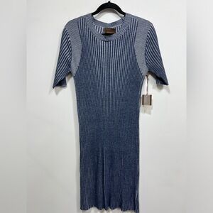 Kerisma NWT midi dress, size Large. Woman’s sweater blue